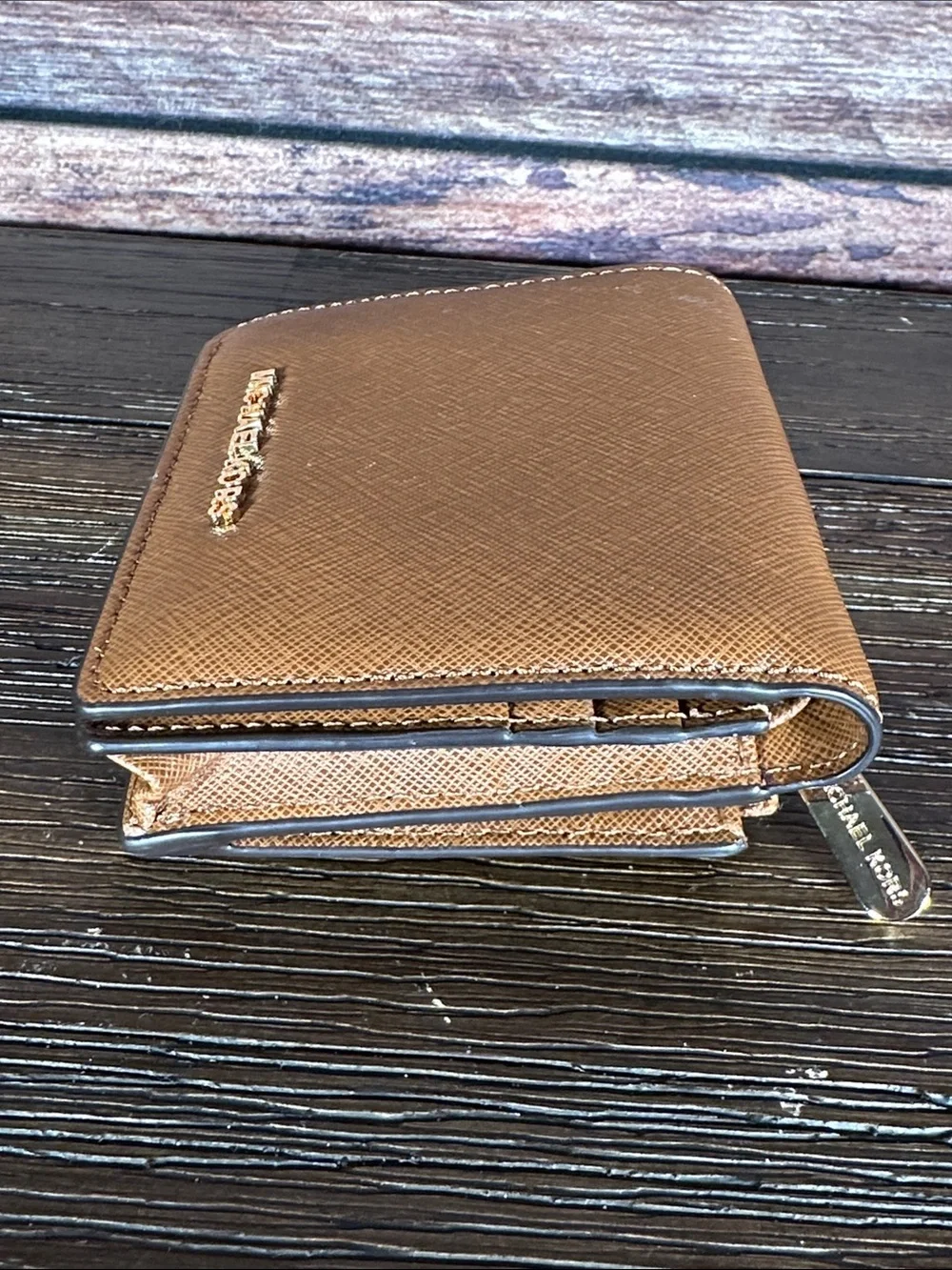 NWT Michael Kors Jet Set Brown Saffiano Trifold Wallet with Gold Logo